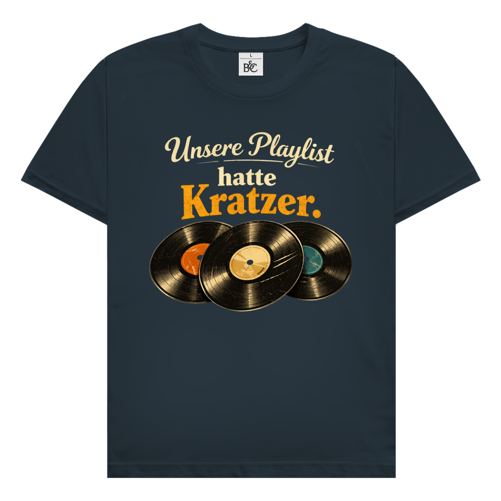 Herren T‑Shirt mit Spruch "Unsere Playlist hatte Kratzer" – Retro Vinyl Motiv für Männer